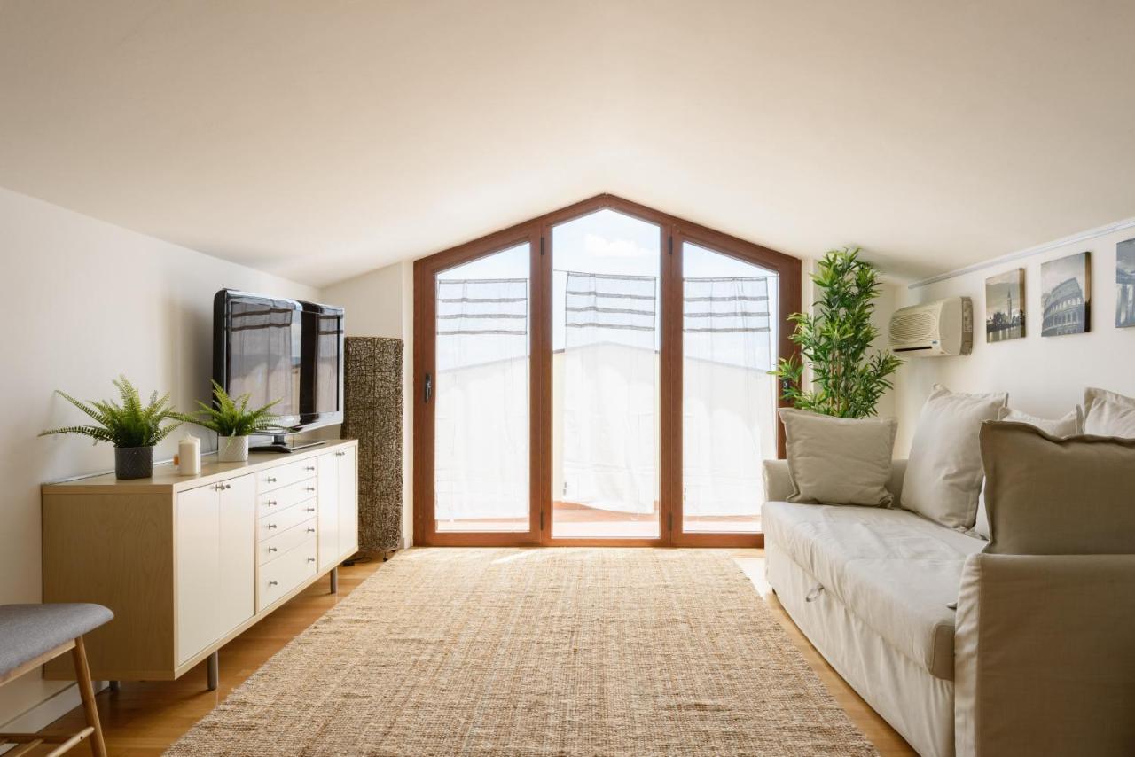 Apartamento Luglie 360° panoramic terrace Siena Exterior foto