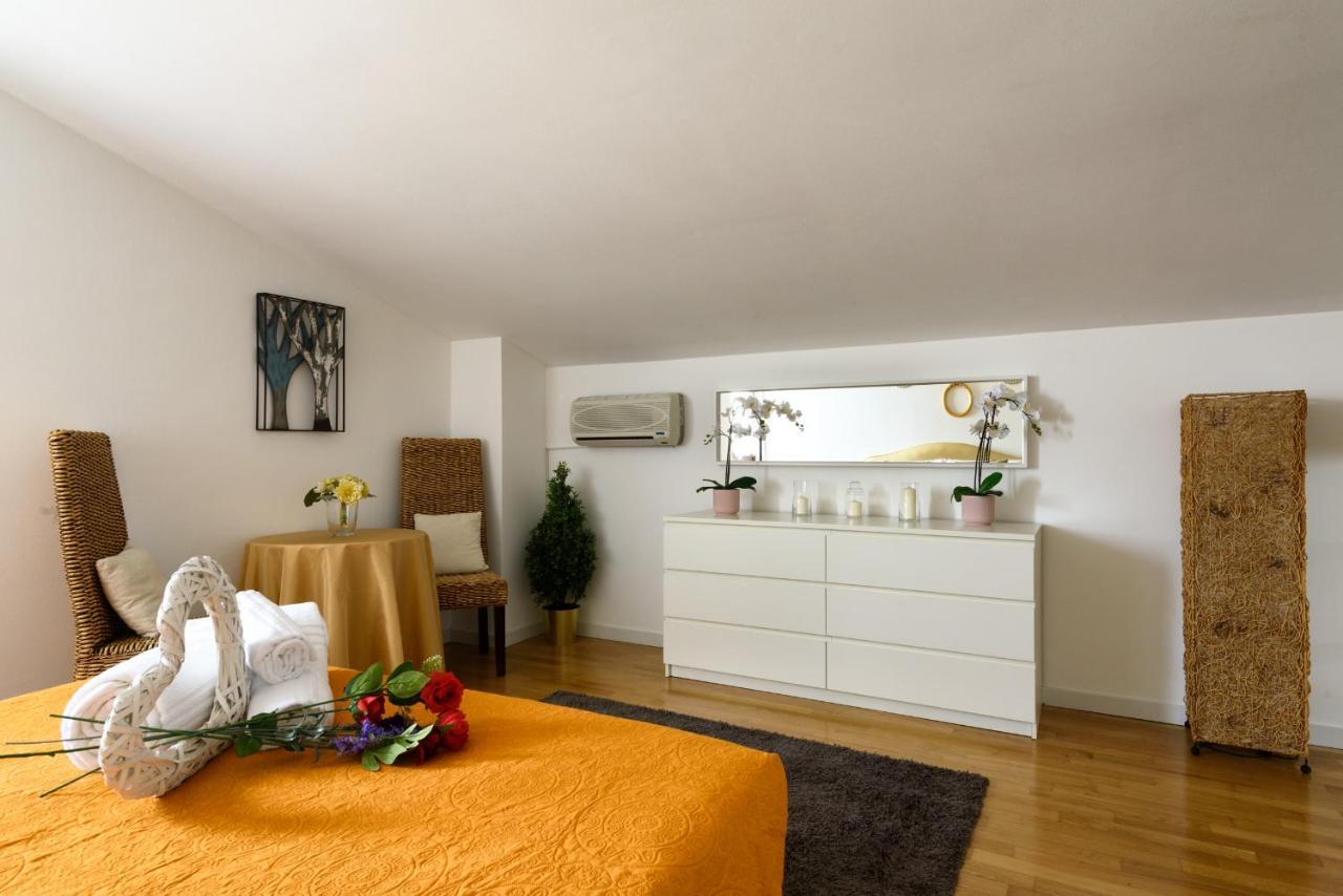 Apartamento Luglie 360° panoramic terrace Siena Exterior foto