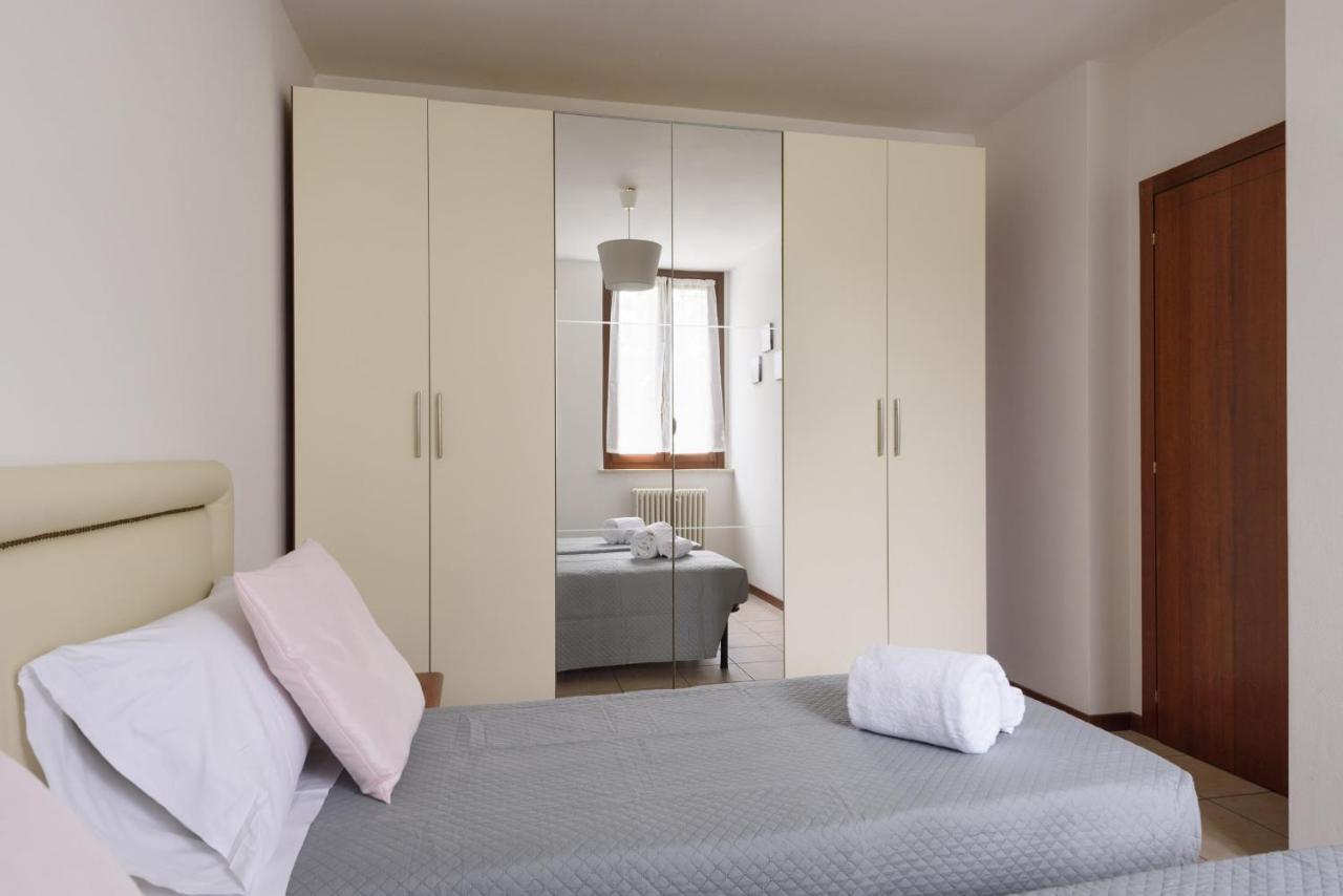 Apartamento Luglie 360° panoramic terrace Siena Exterior foto